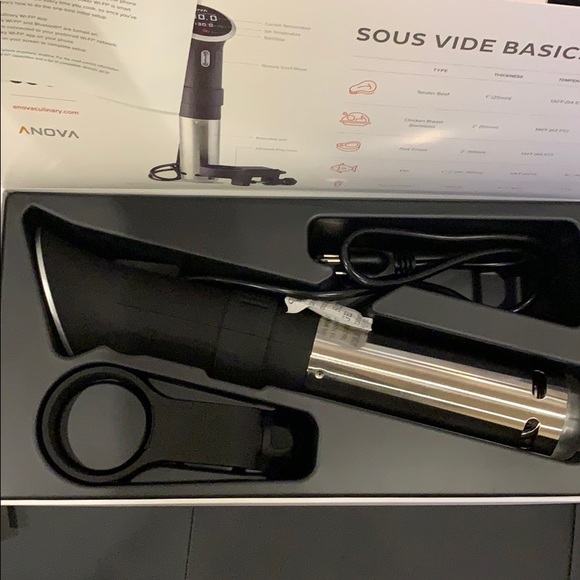 Anova Precision Cooker - Picture 2 of 7